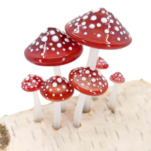 zLamp - Birch Log (Red Mushrooms) by Sage Studios