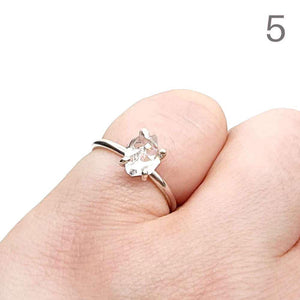 Ring - Size 5,7 - Mini Horizontal Herkimer in Bright Sterling Silver by Storica Studio