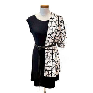 Wrap - Golden Ratio in Black and Cream by Liamolly