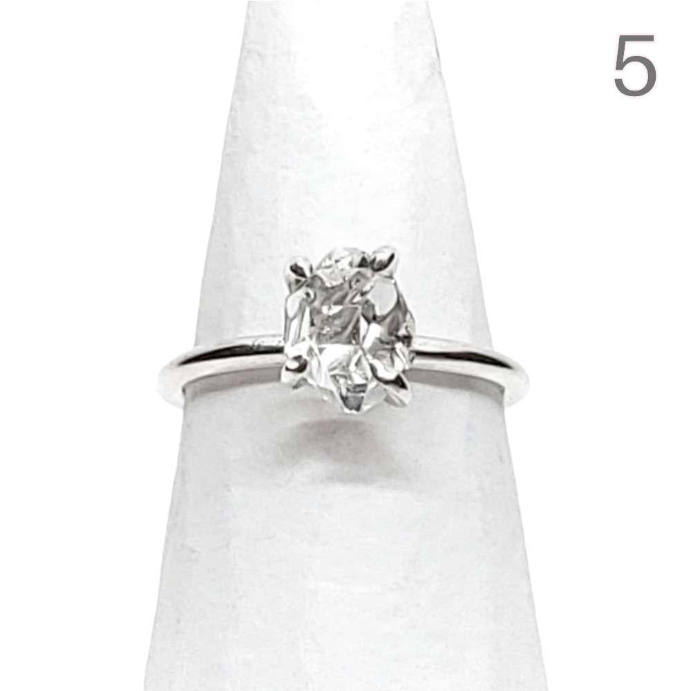 Ring - Size 5,7 - Mini Horizontal Herkimer in Bright Sterling Silver by Storica Studio