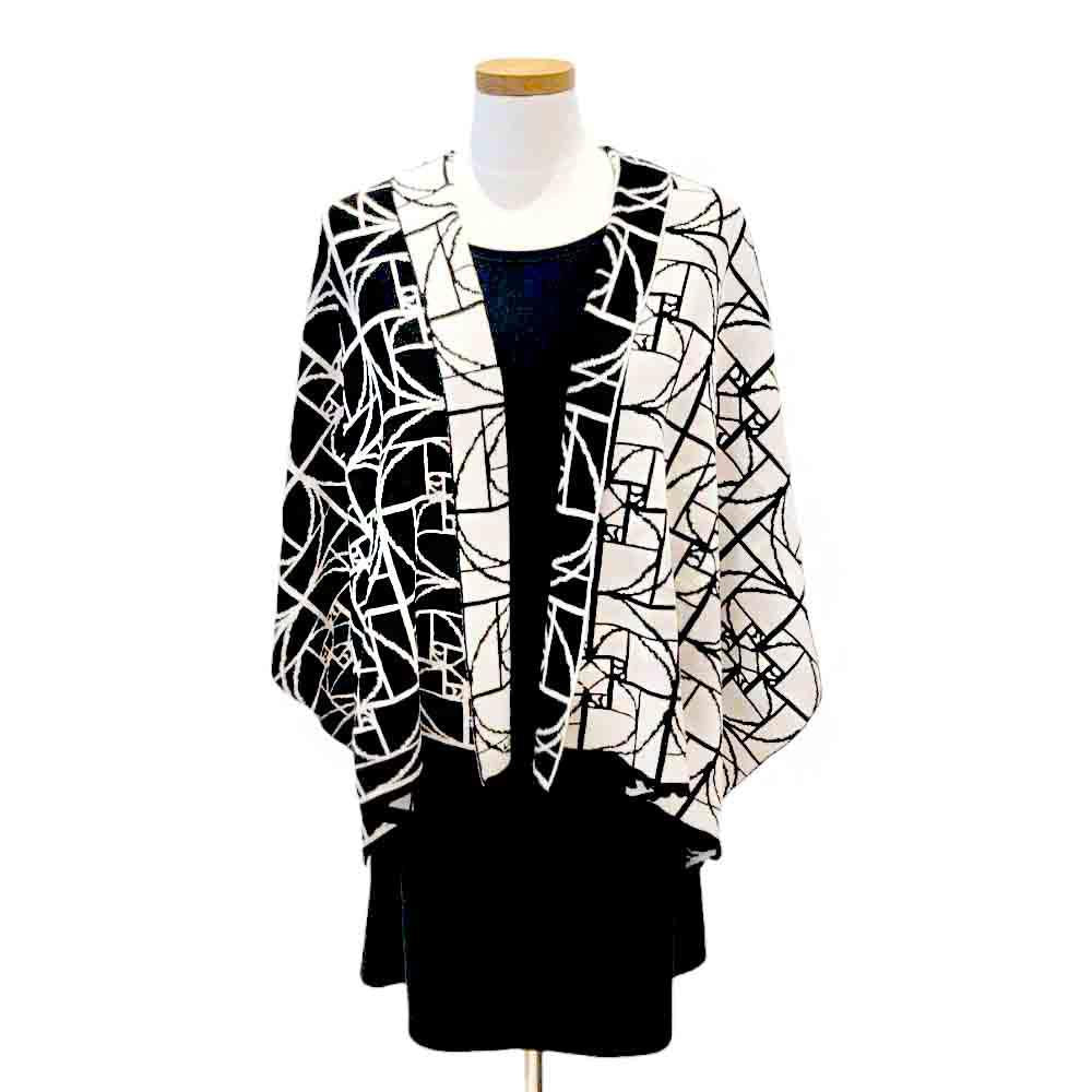 Wrap - Golden Ratio in Black and Cream by Liamolly