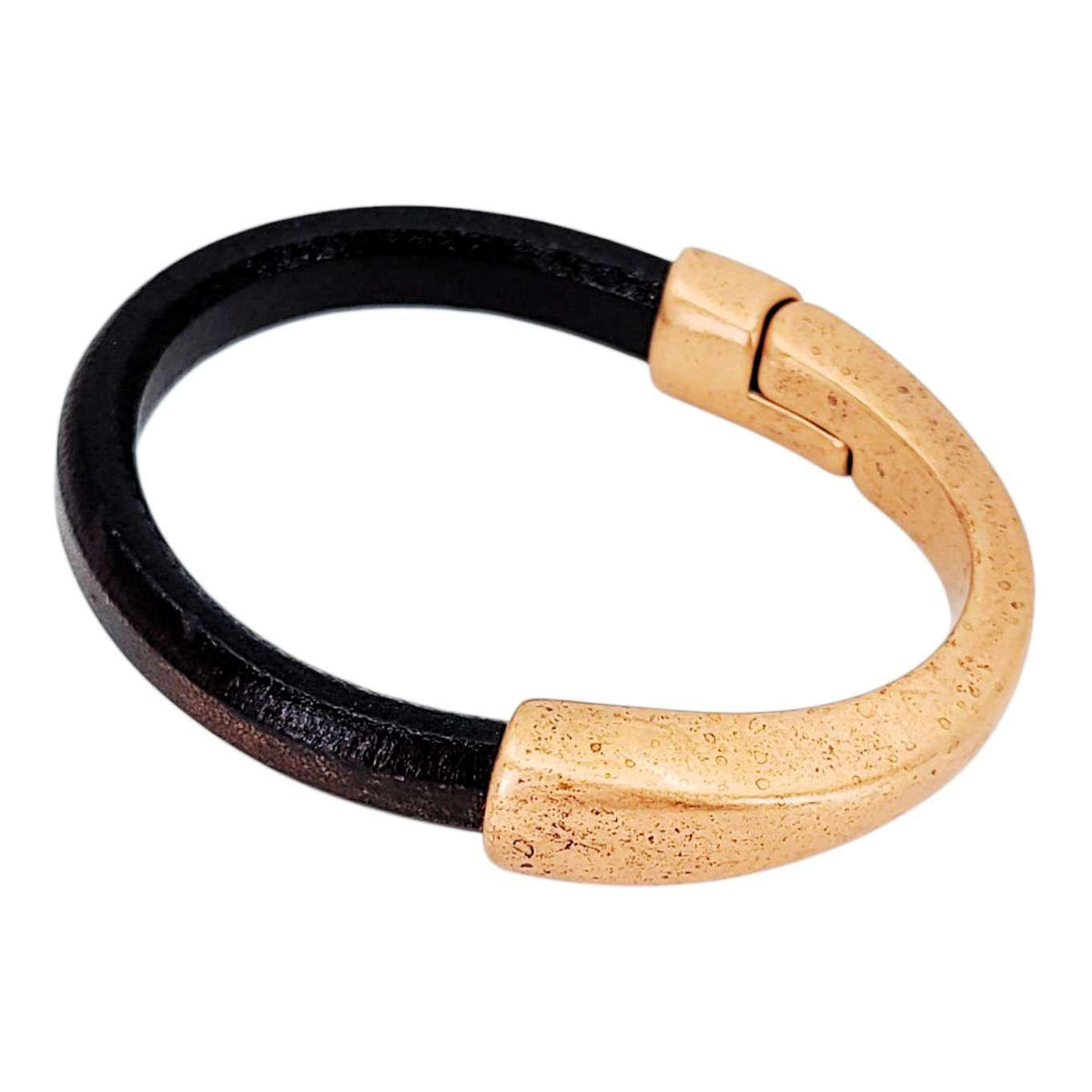 Bracelet - Kona Leather Breakaway (Assorted Metals) by Diana Kauffman Designs