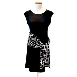 Wrap - Golden Ratio in Black and Cream by Liamolly