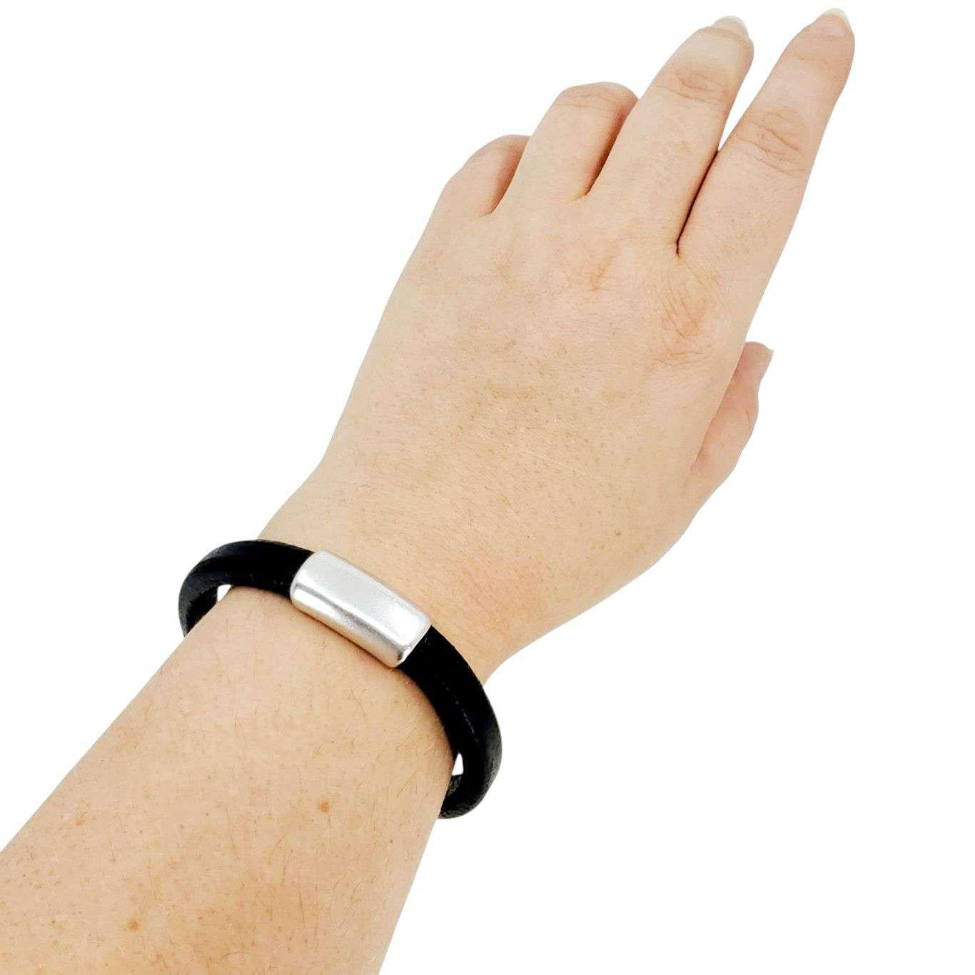 Bracelet - Classic (Black Leather, Silver) by Diana Kauffman