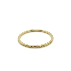 Ring - Size 7 - Thin 14K Yellow Gold Grooved Texture by Taviametal