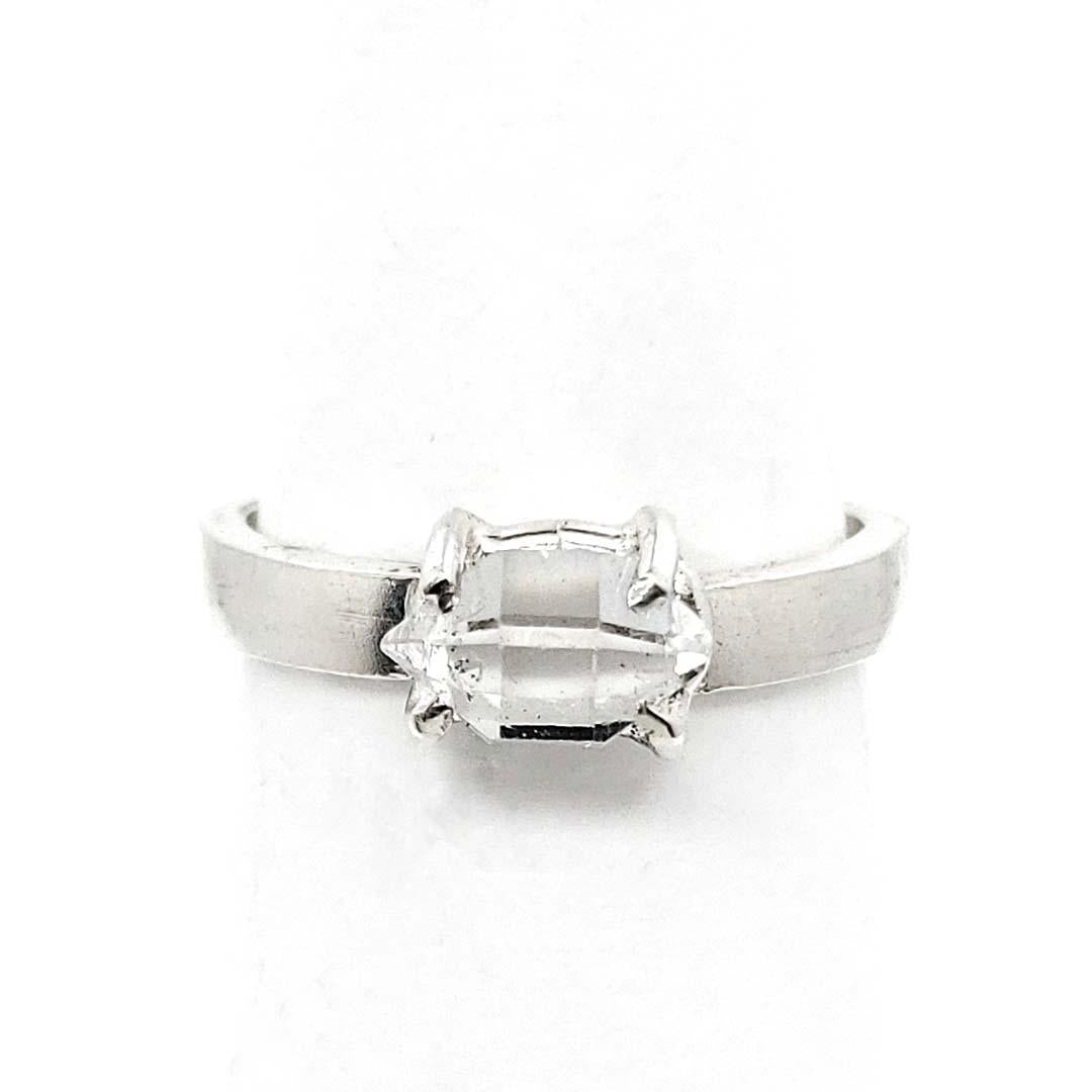Ring - Size 7 (Custom Sizing Available) - Solitaire Horizontal Herkimer in Bright Sterling Silver by Stórica Studio